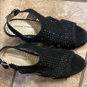 Adrienne Vittadini Black 6.5 Women's Dress Shoes with Cutouts